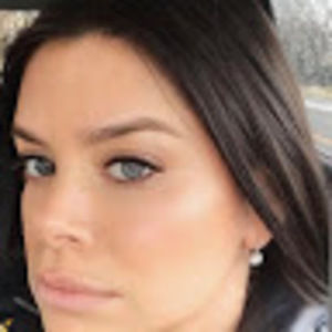 Meet your Posher, Genna